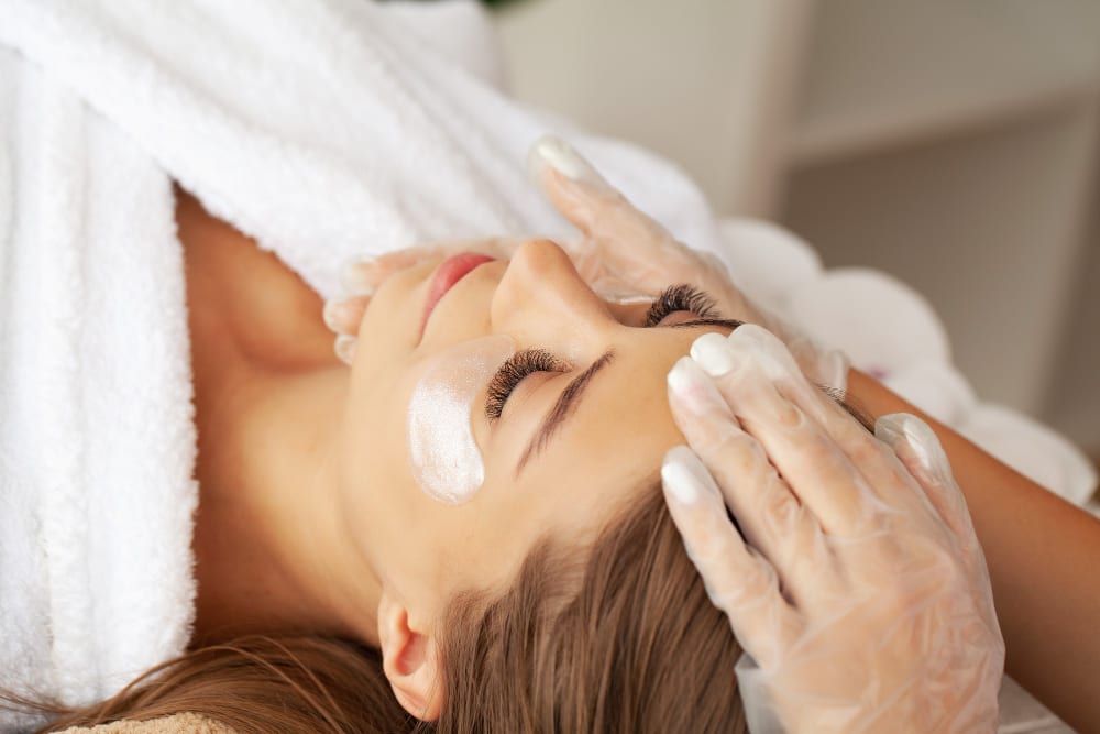 Facial Treatment — I am ME Beauty Lounge
