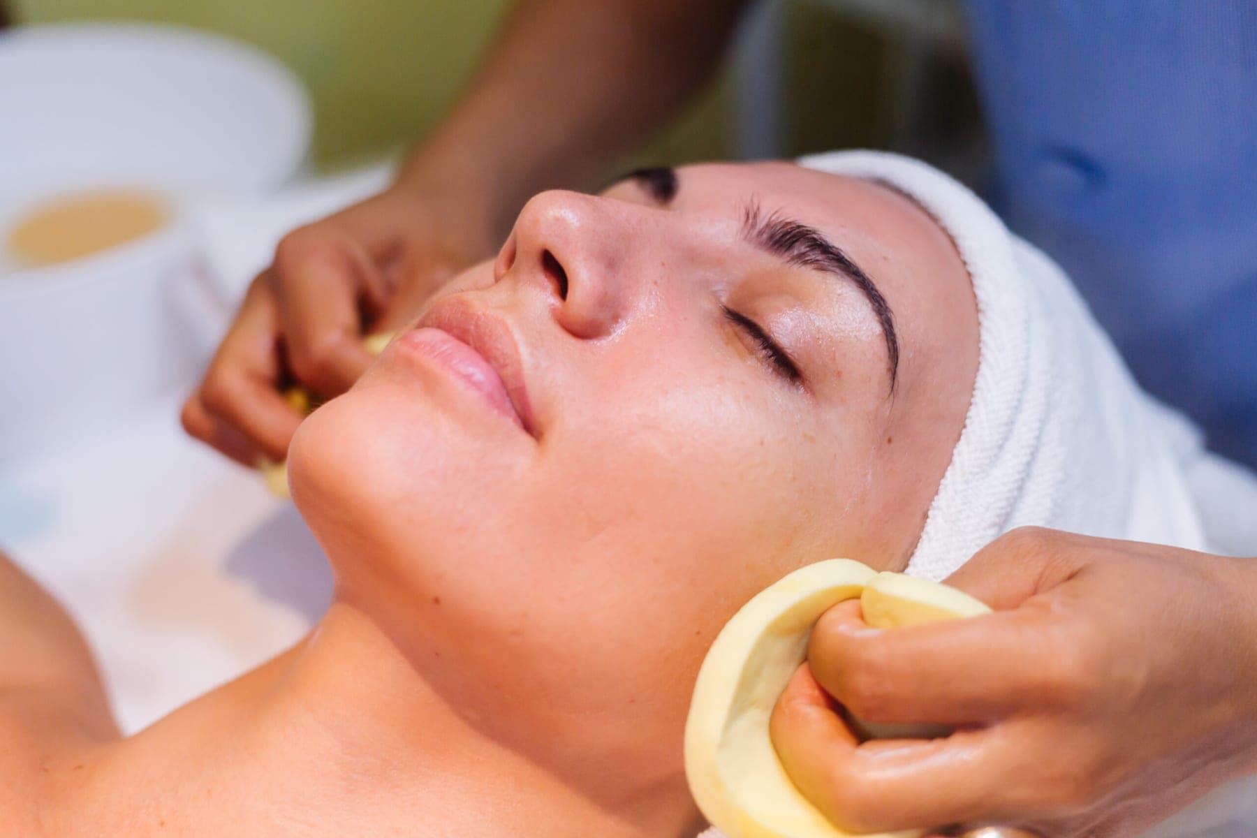 I am ME Beauty Lounge — work 4